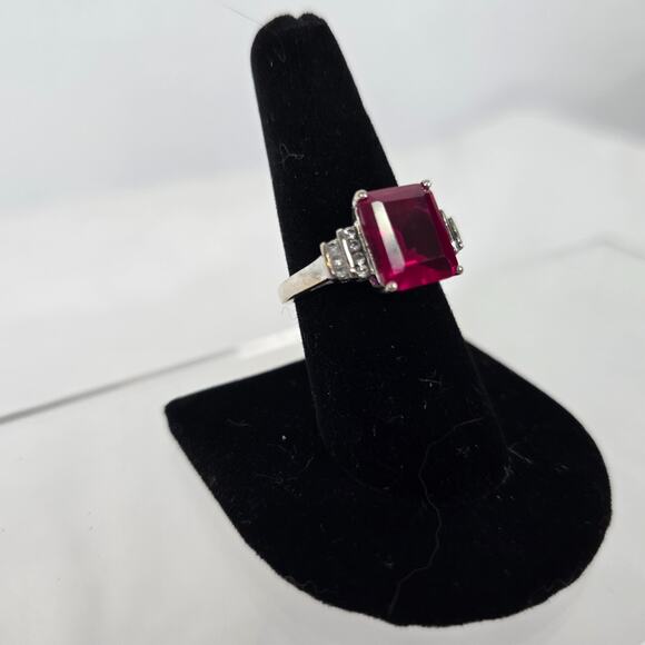 Ruby Color Gemstone Ring .925 Sterling Silver Women's 8.5 Cubic Zirconia NWOT - Picture 2 of 16